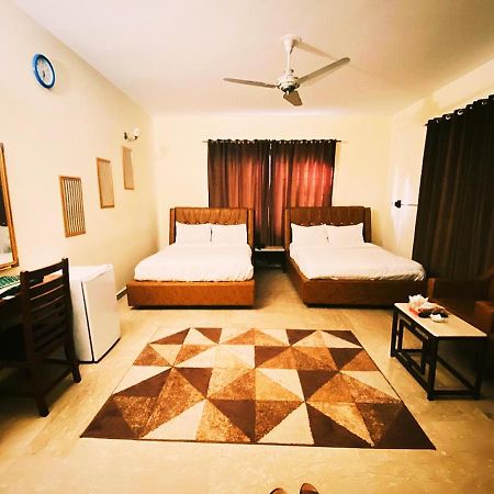 Hotel Blue Moon Residency Islamabad Exterior foto