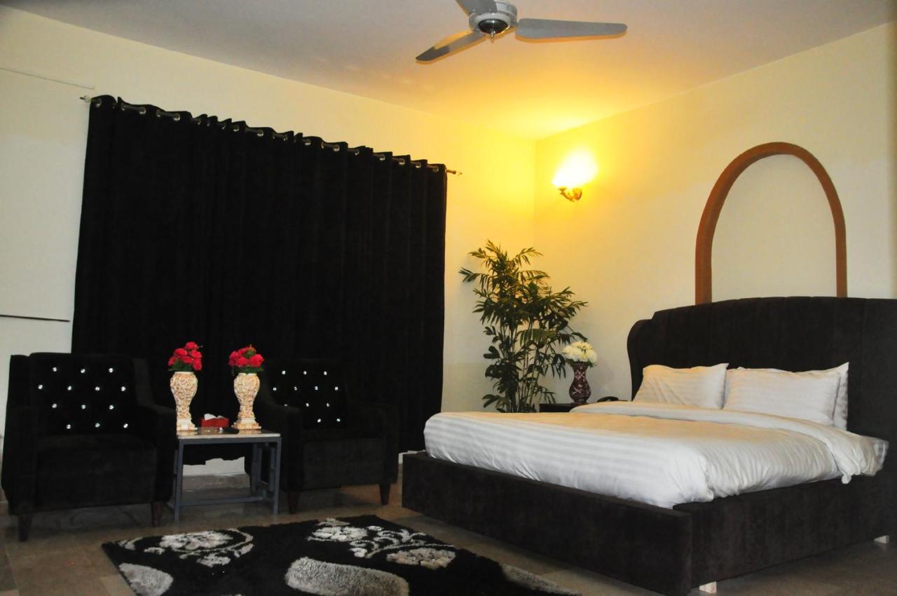 Hotel Blue Moon Residency Islamabad Exterior foto