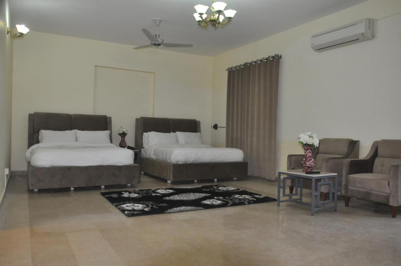 Hotel Blue Moon Residency Islamabad Exterior foto
