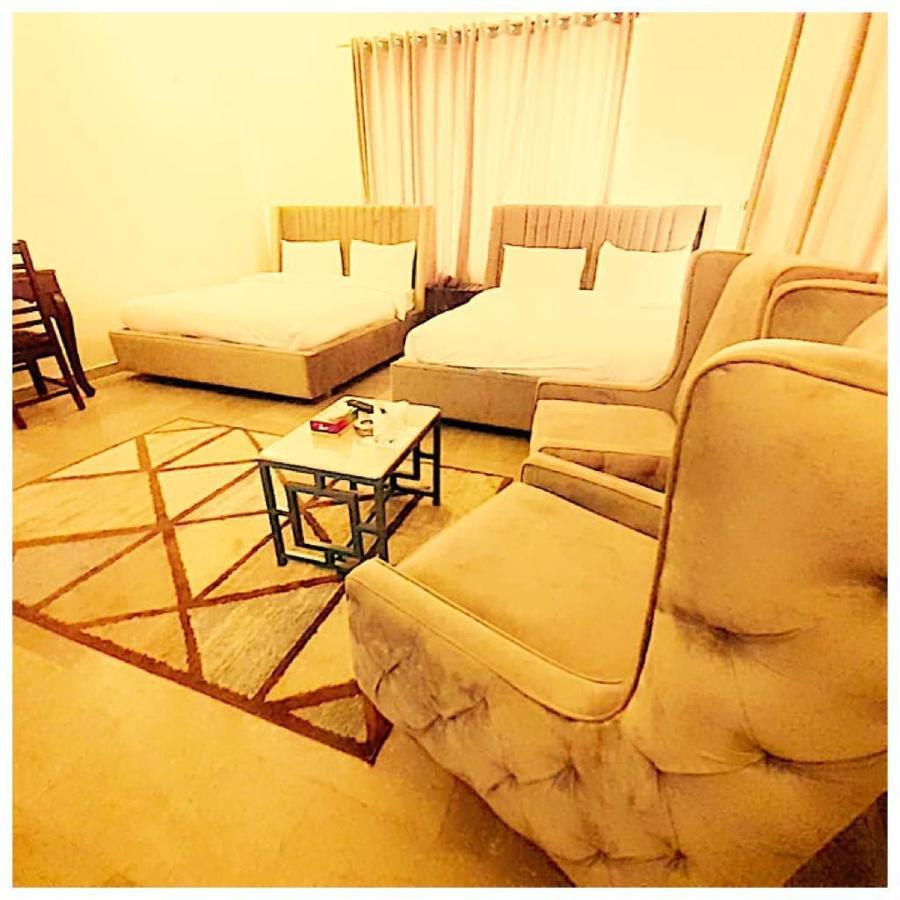Hotel Blue Moon Residency Islamabad Exterior foto